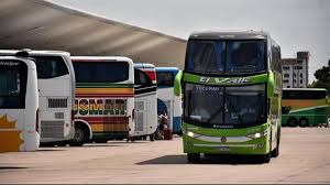 El Gobierno simplifica el transporte en micros de media